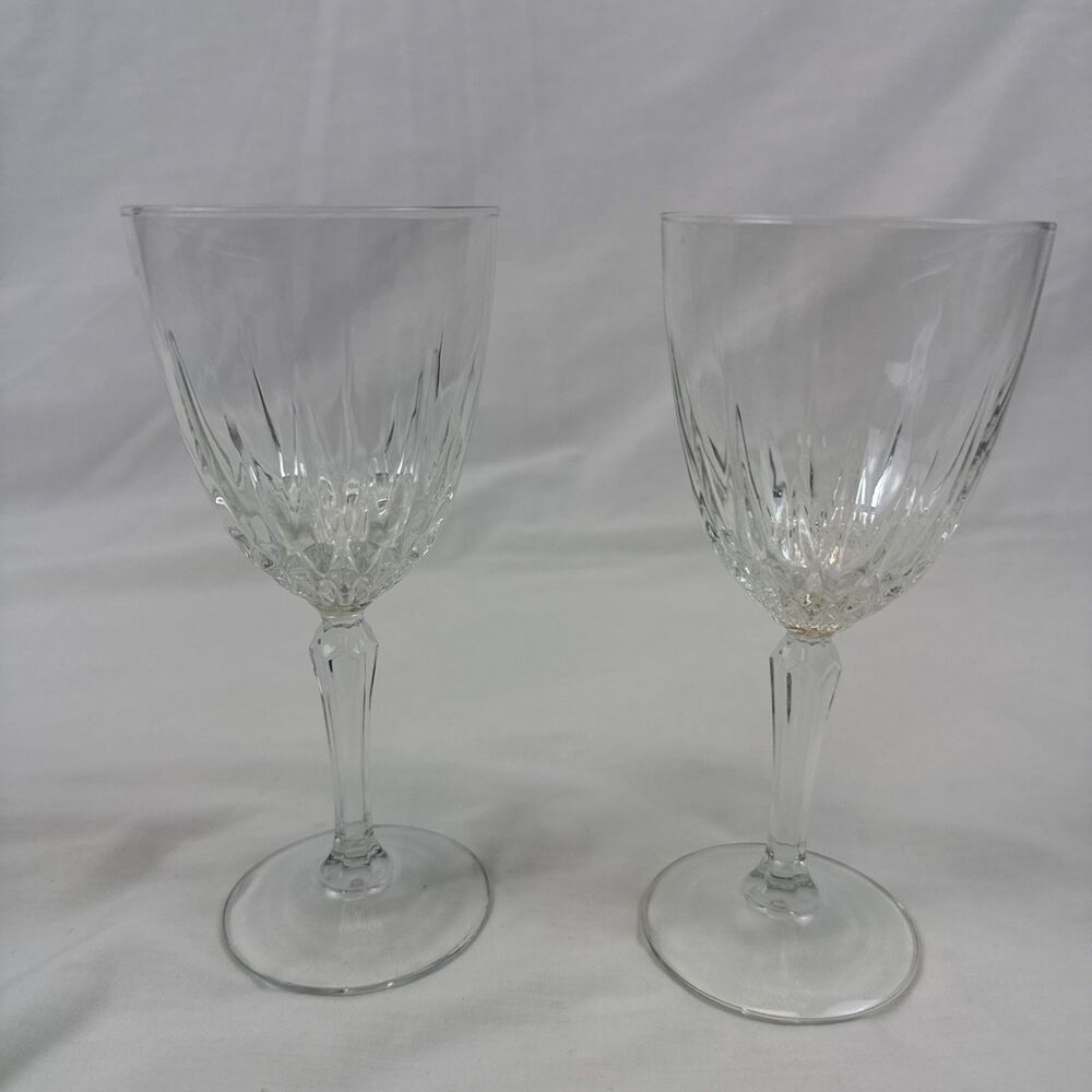 Cristal D'Arques Durand France DIAMANT Stemware Wine Glasses Goblets Set of 2